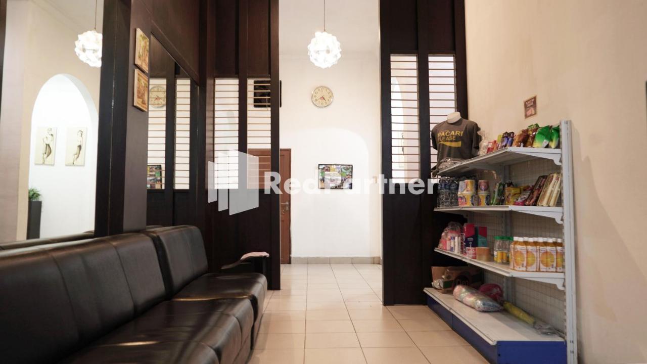 מדאן Wisma Sederhana Mitra Reddoorz מראה חיצוני תמונה