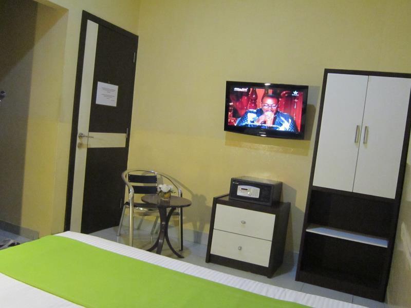 מדאן Wisma Sederhana Mitra Reddoorz מראה חיצוני תמונה